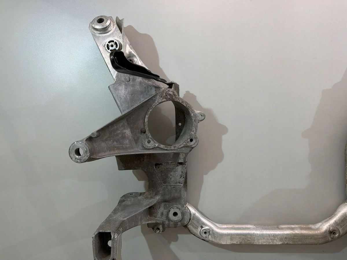 BMW M5 F90 M8 F91 F92 F93 Engine Cradle Subframe OEM 6887340