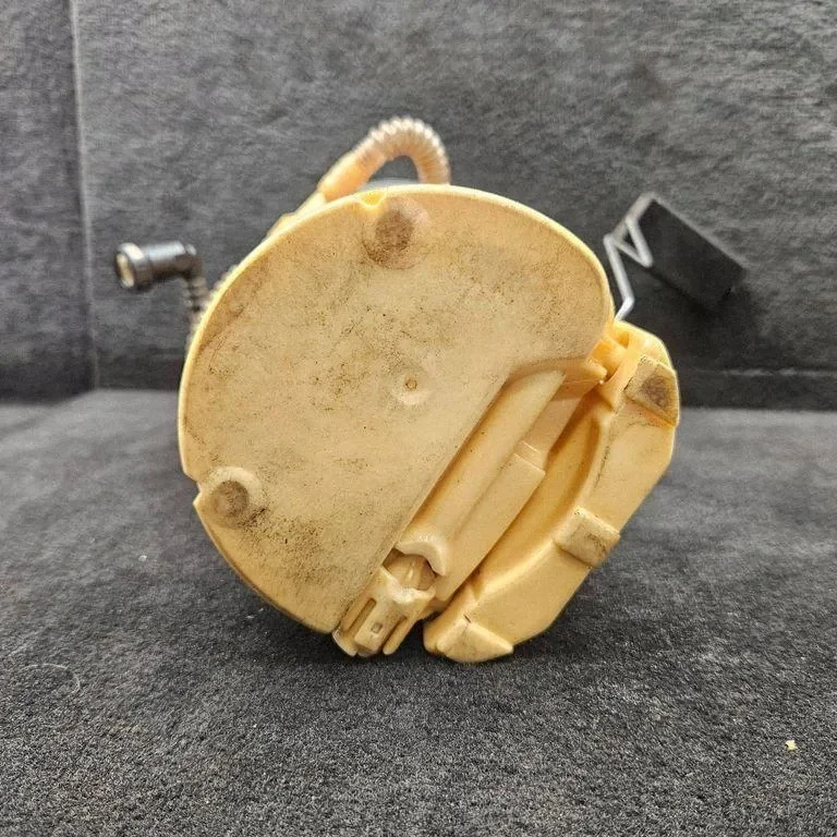 Pompa carburante Audi A6 C5 4B0919050C image 6