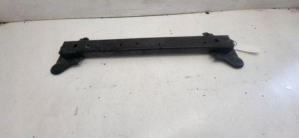 Koriin liittyvä osa Tesla Model Y 107504400E image 6
