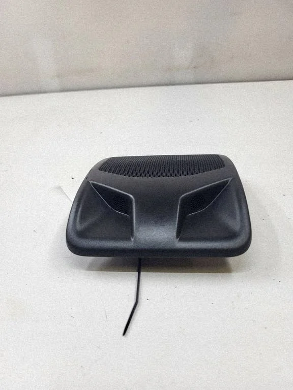 Tesla Model S Ohjausyksikkö 101378600A