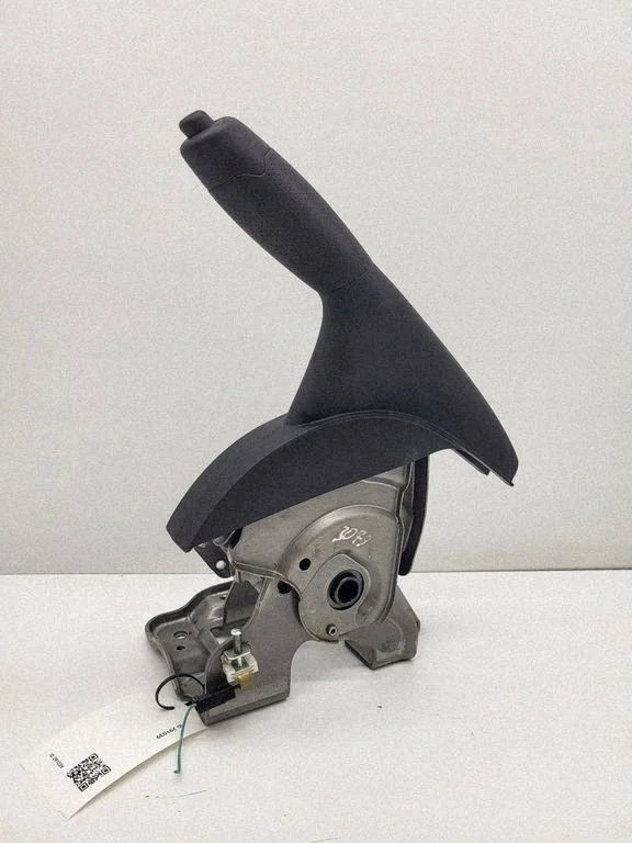 Leva freno a mano Nissan Juke F15 EQW186222
