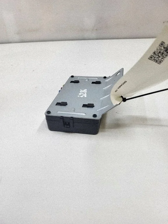 MG MG4 EV Control Unit 11400603 image 3