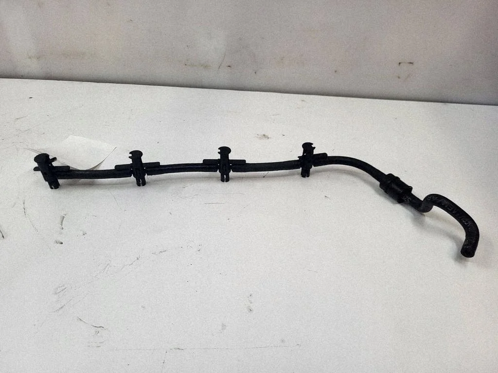 Tuyau retour carburant Skoda Octavia Mk2 2136300 image 6