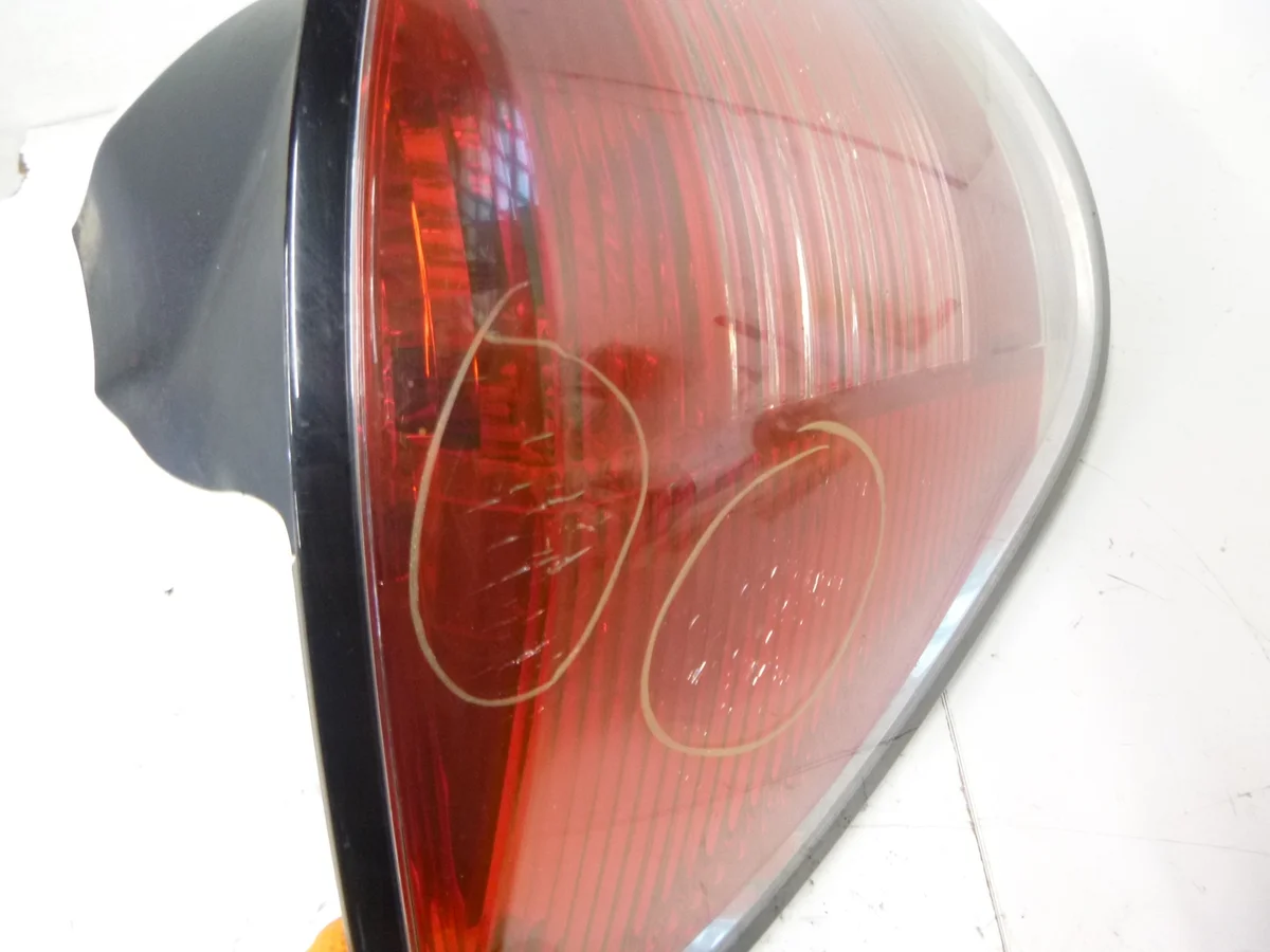 Feu arrière gauche Opel Astra H 24451838 Combi image 5