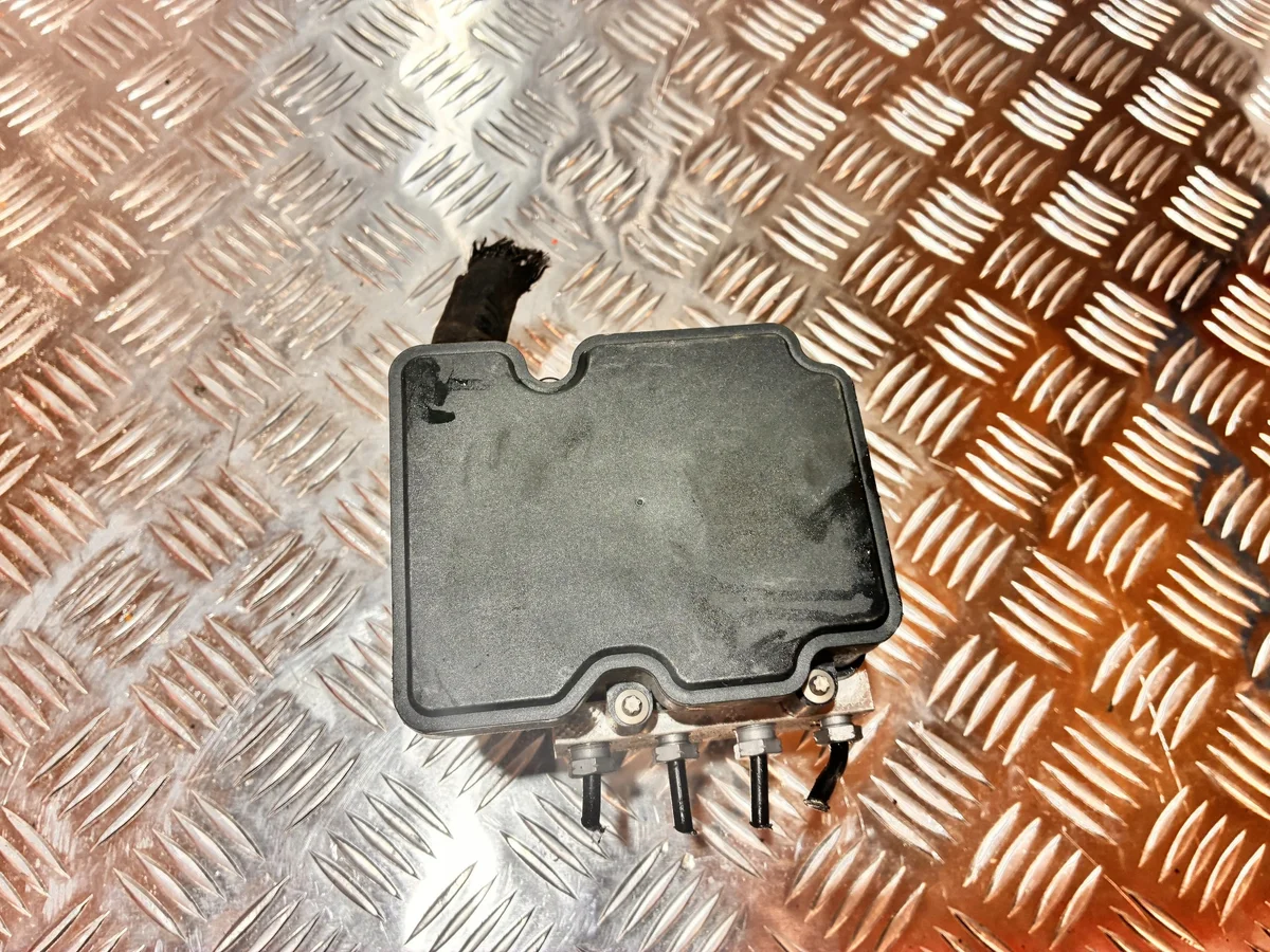 ABS Hydrauliek Module Mercedes-Benz B-Klasse A1779006207