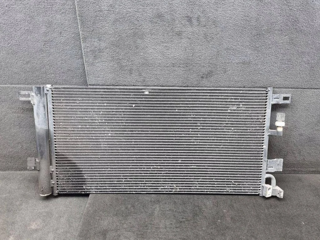 Audi A5 F5 Kühler Klimaanlage 8W0816421H