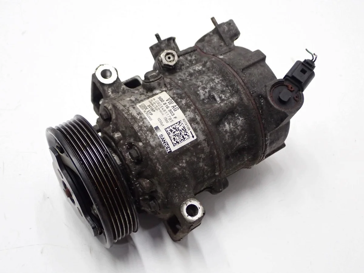 Airconditioning compressor 5Q0816803F VW Touran