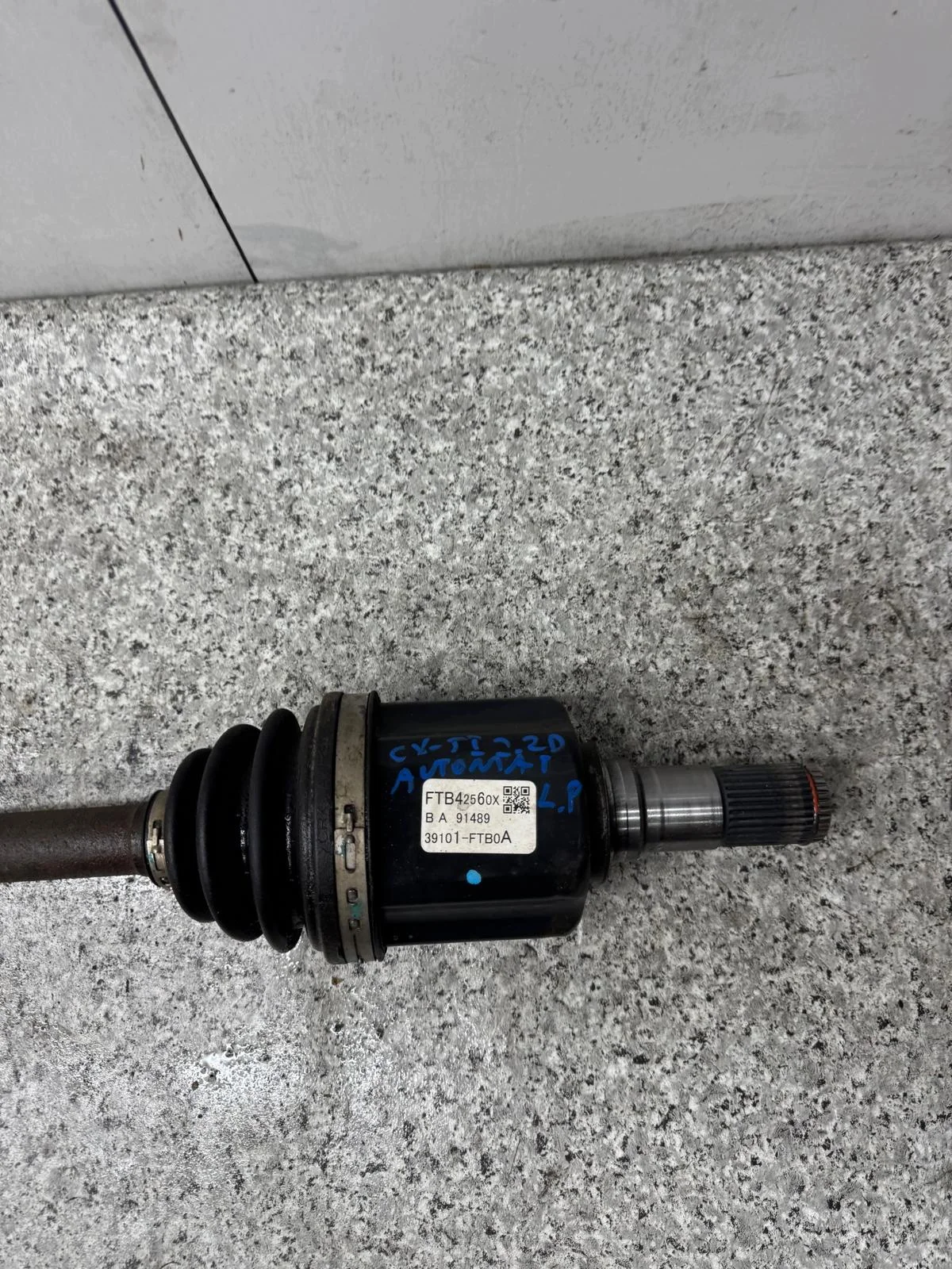 Demi-arbre avant gauche Mazda CX-5 39101-FTB0A