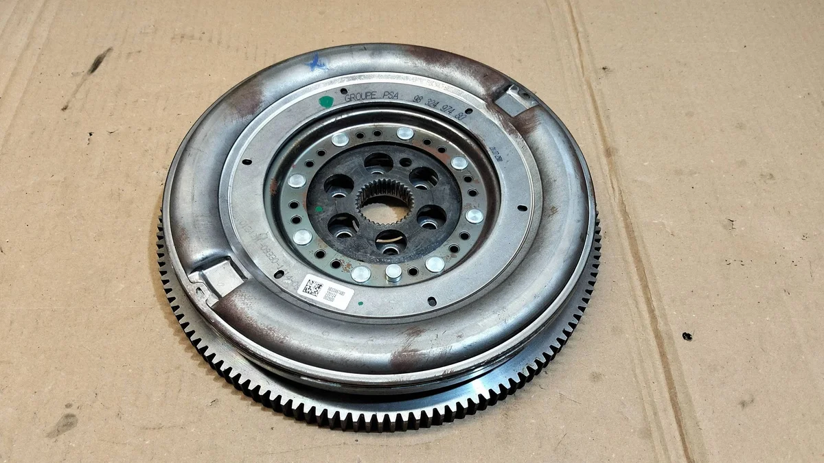 Volante bimasa Peugeot 3008 5008 Citroen C5X 9832497480
