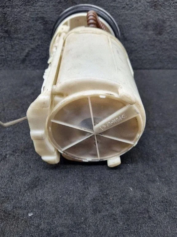 Pompe carburant Audi A2 1.6 FSI 8Z0919051C image 5