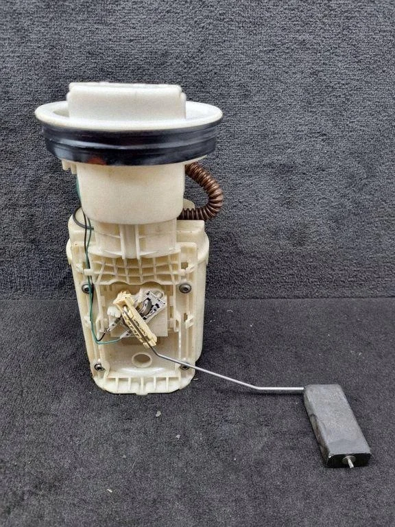 Pompe carburant Audi A2 1.6 FSI 8Z0919051C image 6