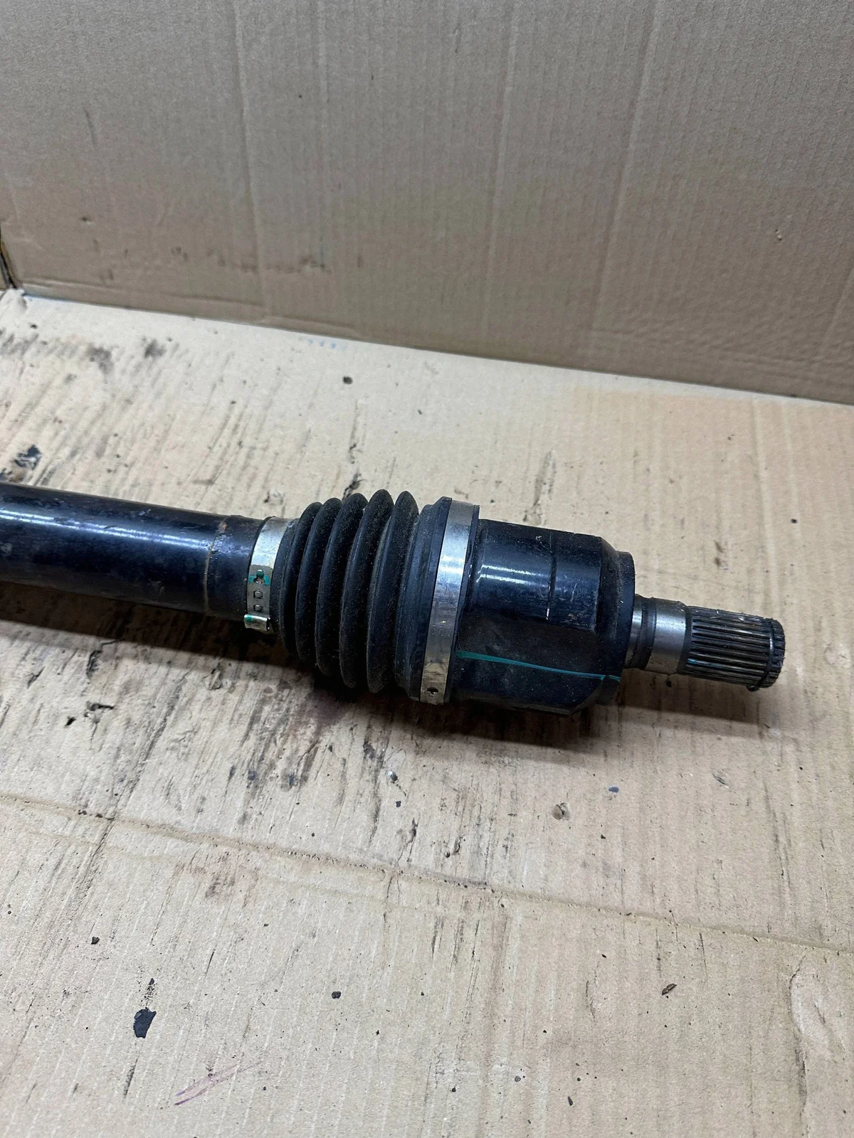 Kia Optima Demi-arbre de transmission avant 49501A8150