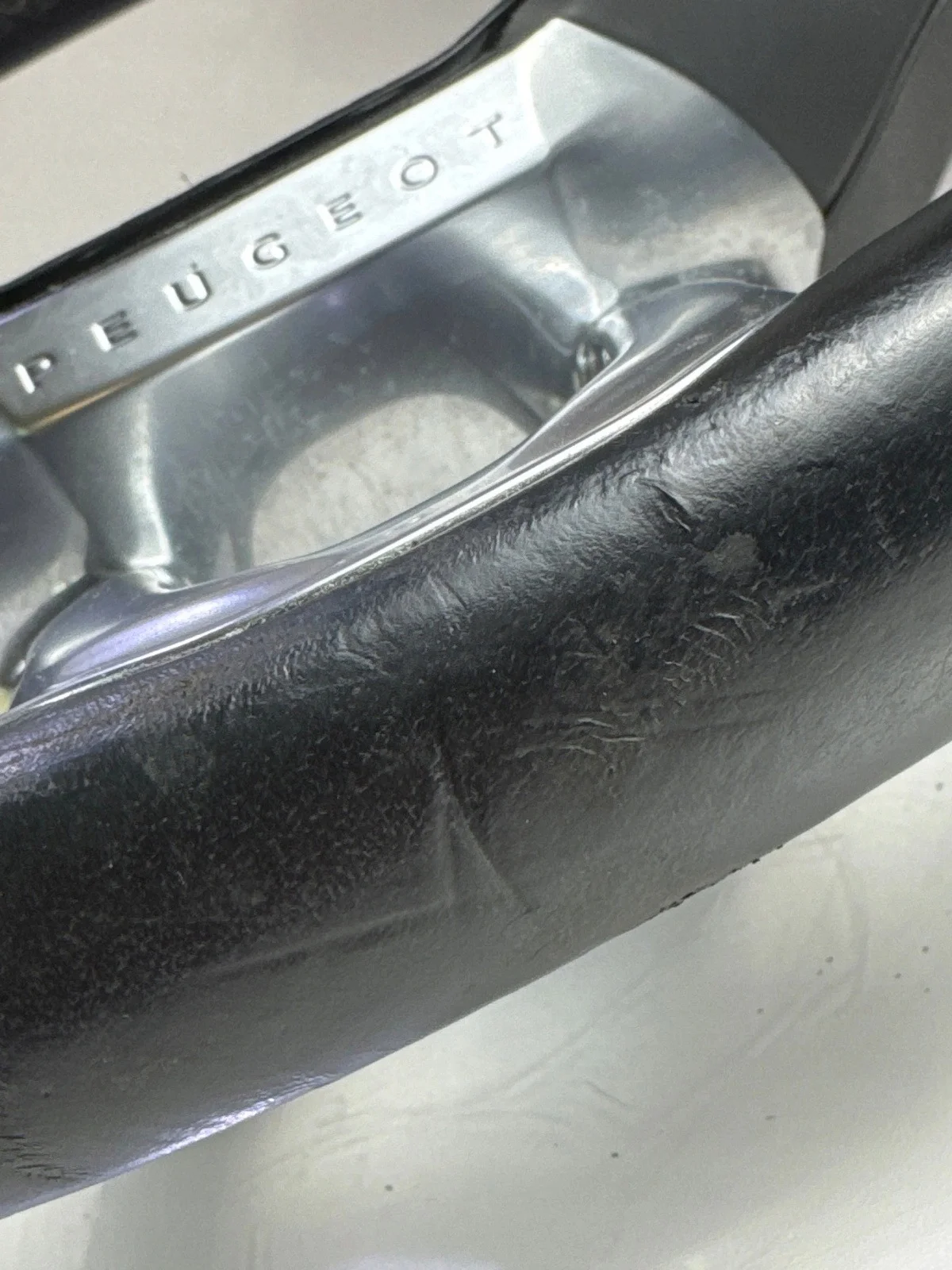 Multifunktionslenkrad Peugeot 208 I 98084115ZD image 3