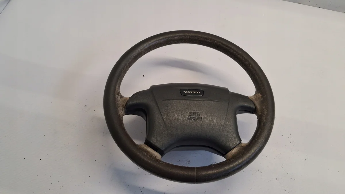 Steering Wheel Volvo V70 I
