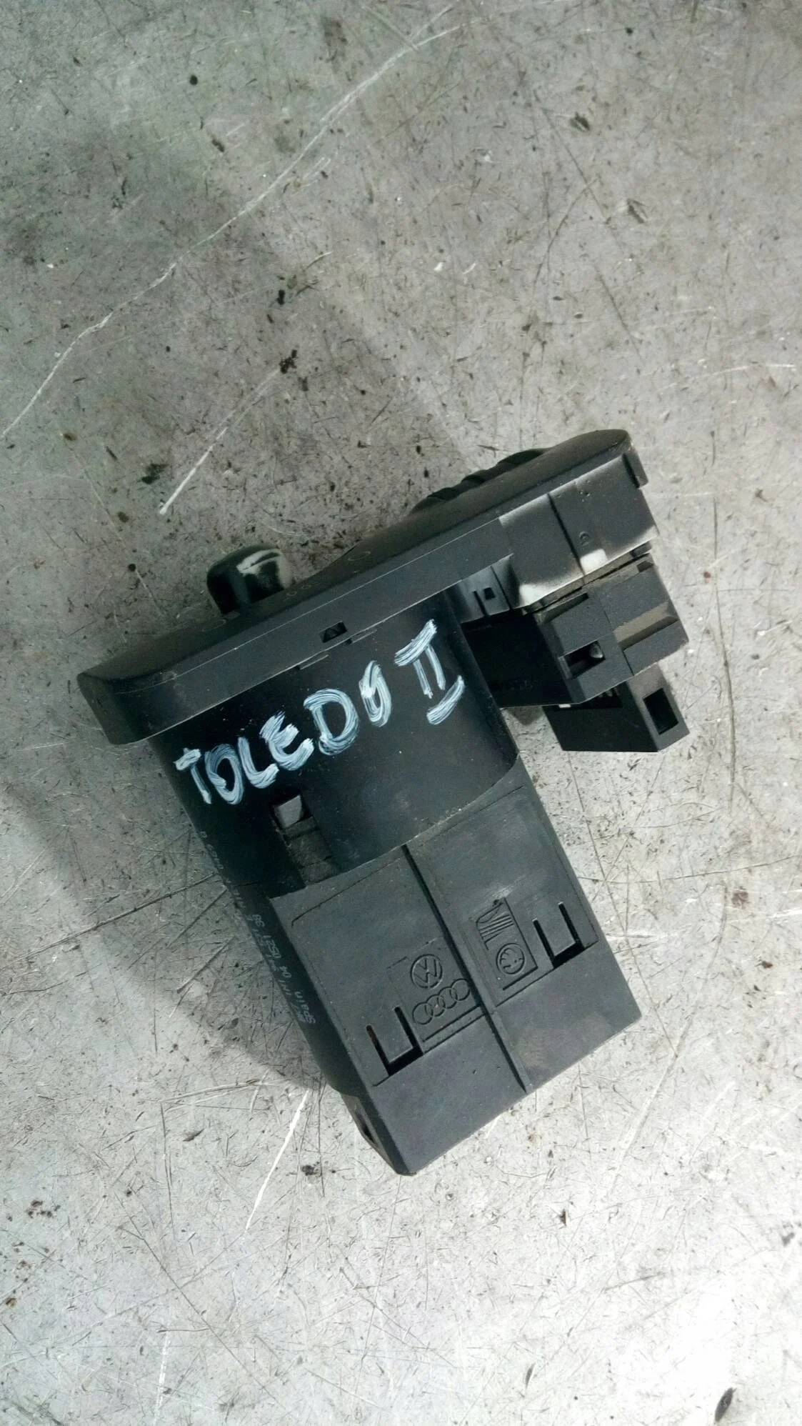 SEAT Toledo Light Switch 1M1941531E