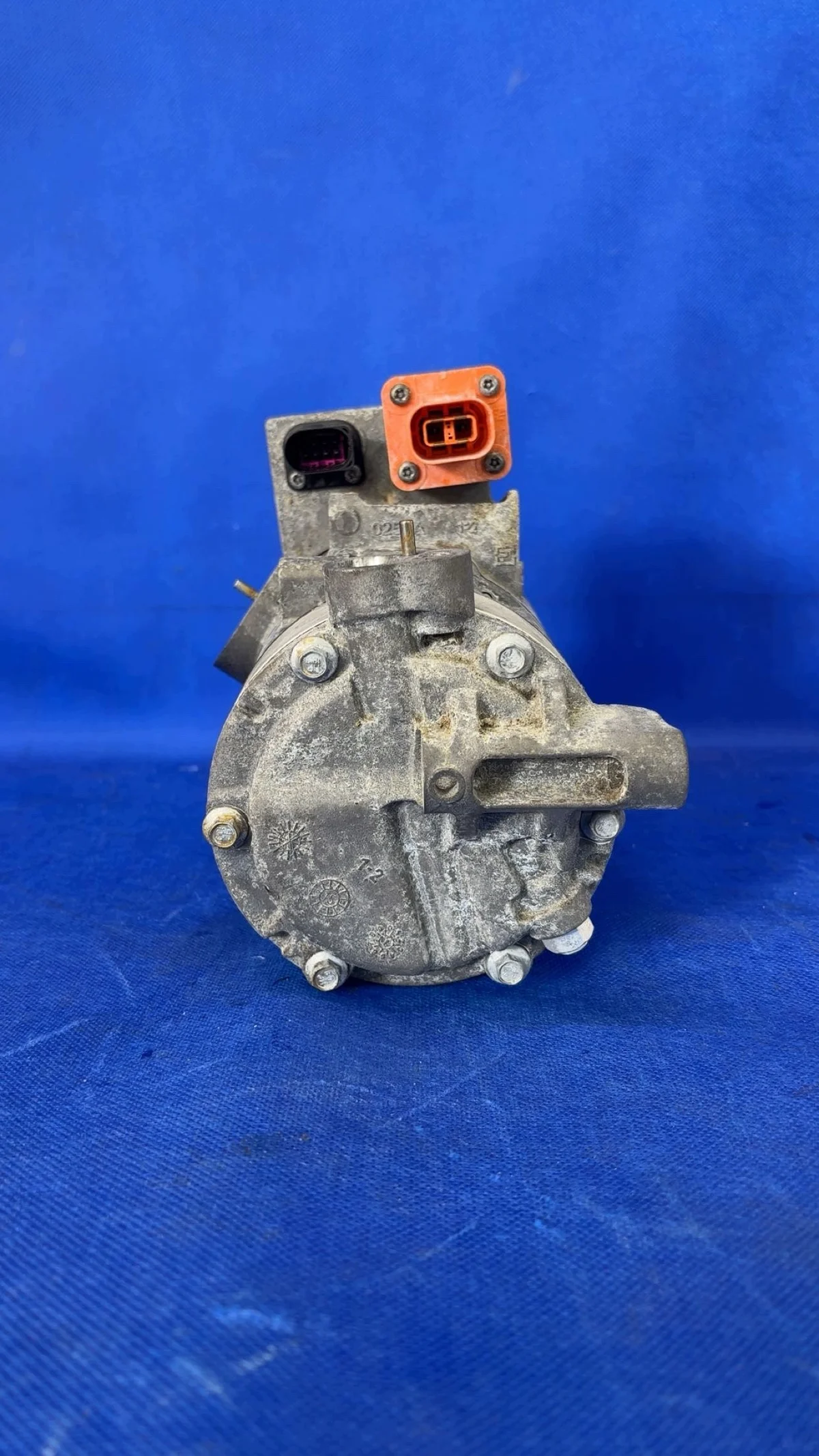 Klimakompressor Audi A3 8V 1.4 E-TRON 12E820803 image 4