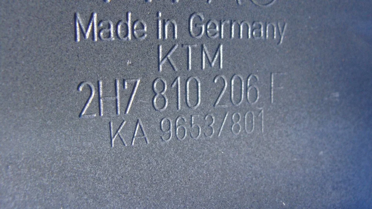 Kotflügel hinten rechts VW Amarok 2H7810206F image 10