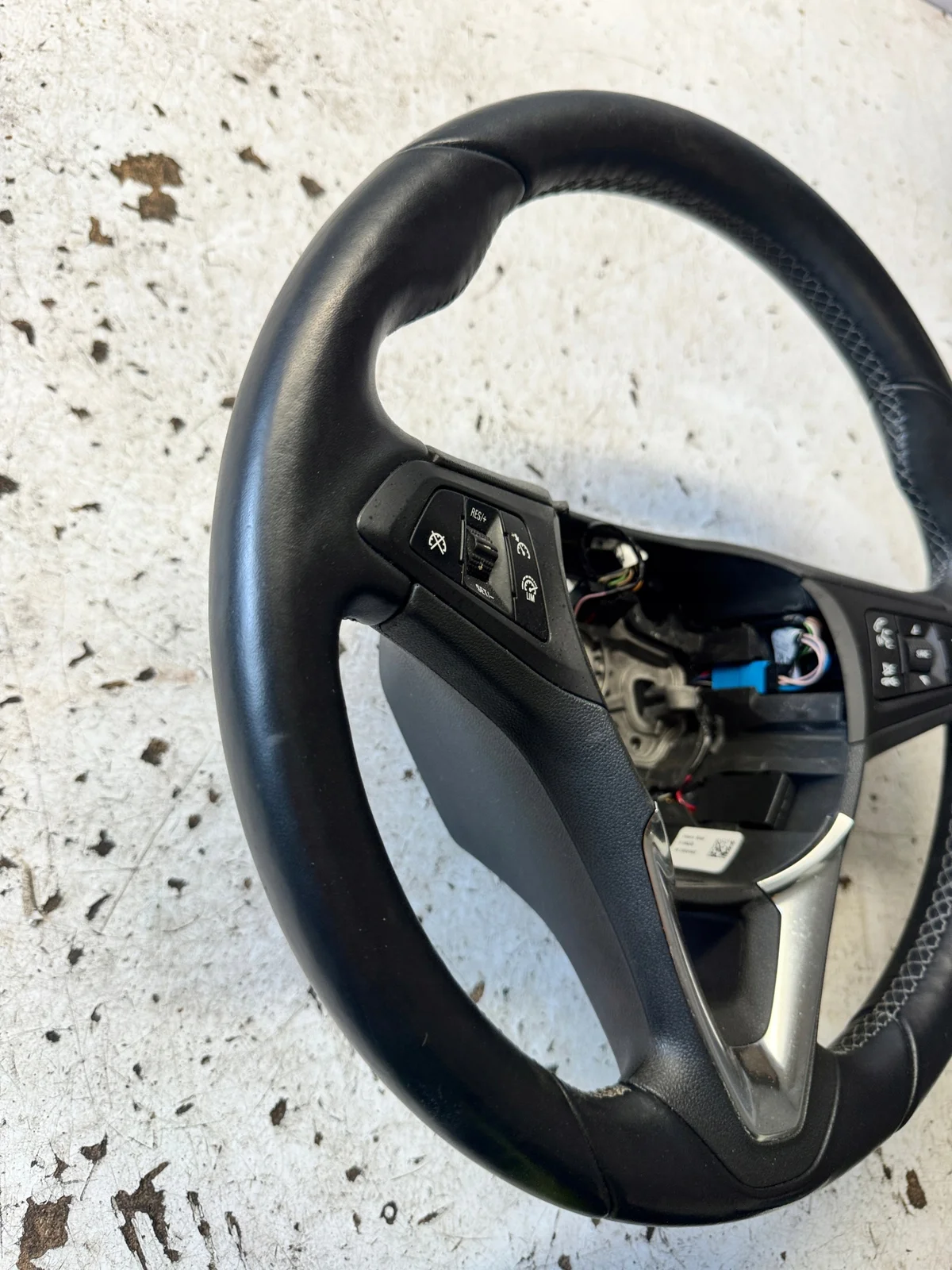 Opel Lenkrad beheizt Leder 39035999 image 4