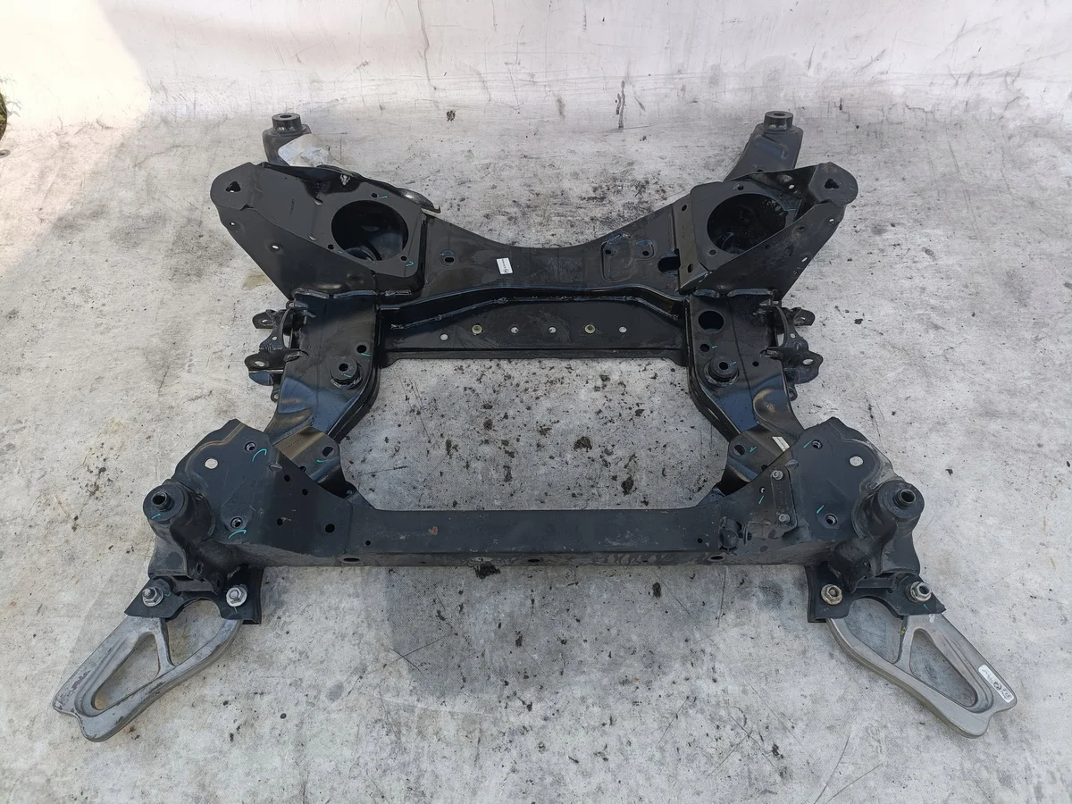 Travesaño BMW X3M F97 X4M F98 662358389ARTUR
