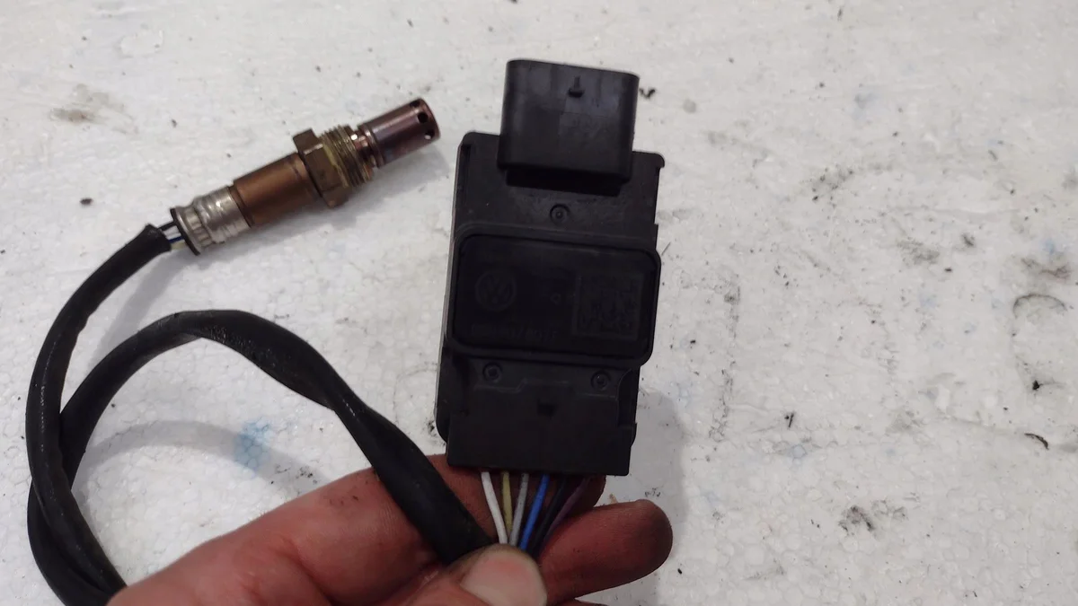 Lambdasond NOX 05N907807F VW Touran 5T image 5