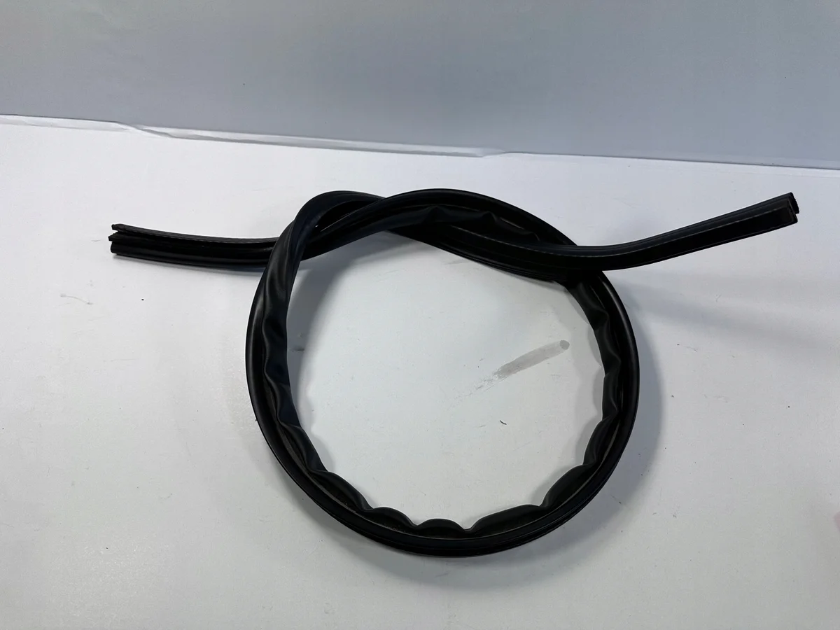 Dichtung Motorhaube Links VW Touran Caddy 1T0823723C image 2