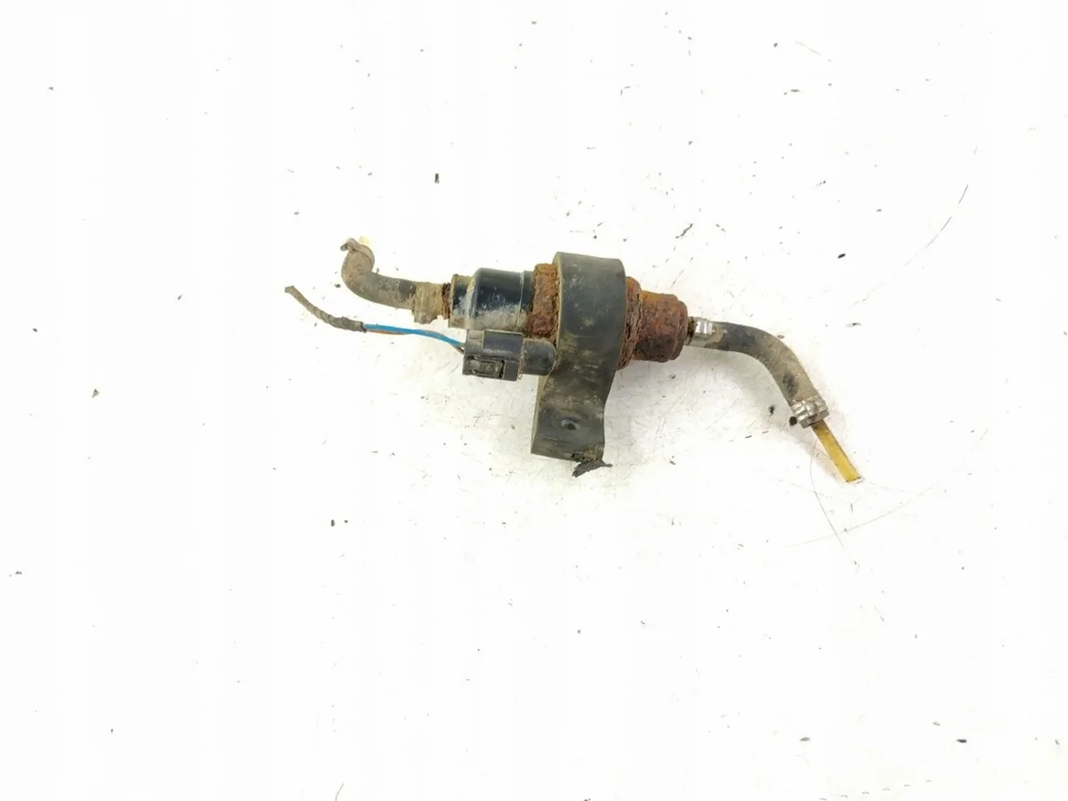 Fuel Pump Mercedes-Benz E C207 W207 9009529D