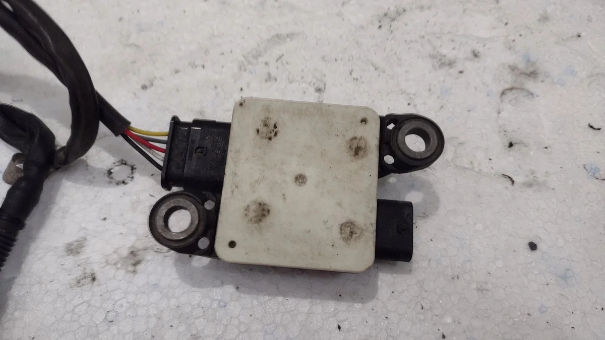 VW Touran 5T 2.0 TDI NOx-Sensor 05L906261H image 5