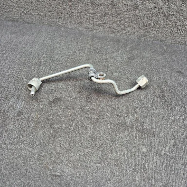 Einspritzleitung Audi 03L130321R