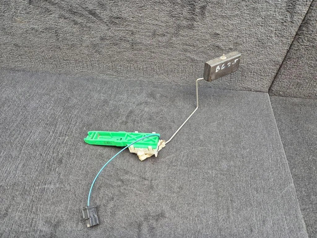 Fuel Level Sensor Audi A4 B6 DRC72224 thumbnail 4