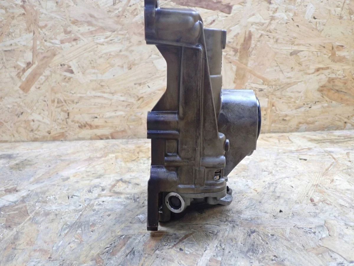 Citroen DS3 Oil Pump V761435880