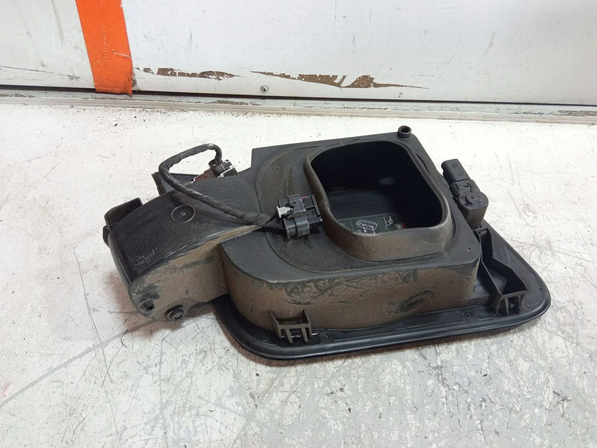 Tapa Puerto Carga Opel Mokka-e II 9833719780