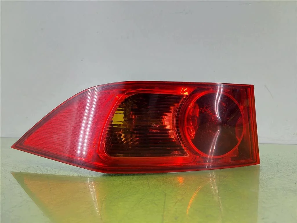 Feu arrière gauche Honda Accord VII 156791