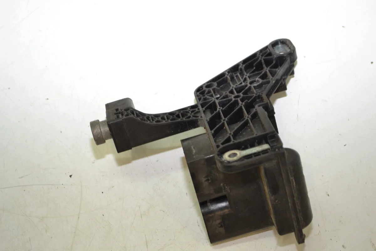 Akun sulake BMW F20 F30 929615001