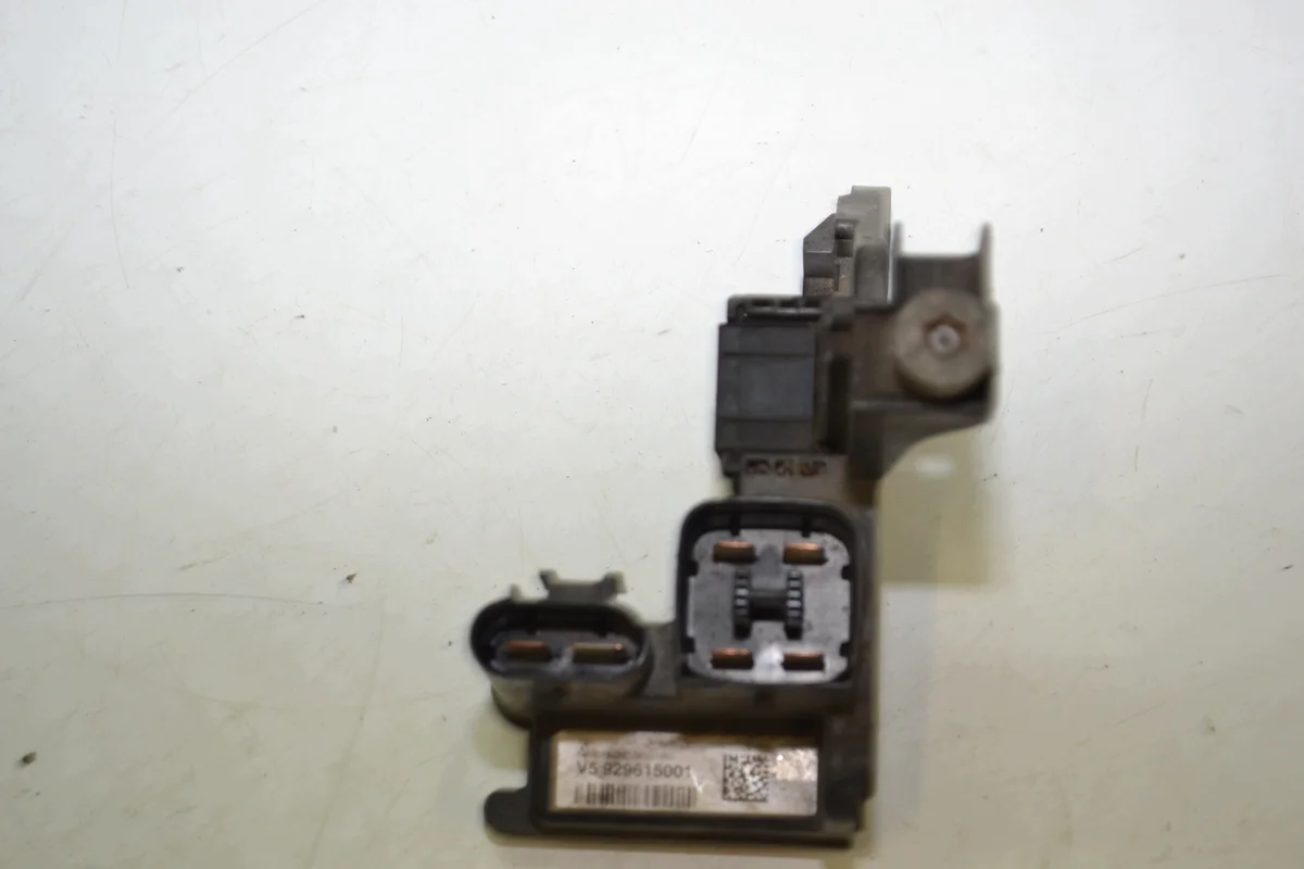 BMW Sicherungshalter 929615001 image 3