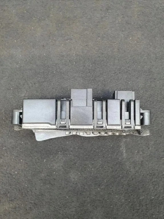 Audi A4 8K Centralita Ventilador 8T0820521E image 3