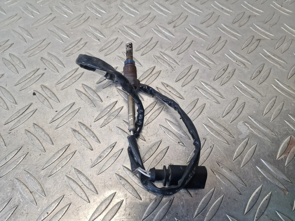 Exhaust Gas Temperature Sensor VW Crafter Transporter 03L906088FB