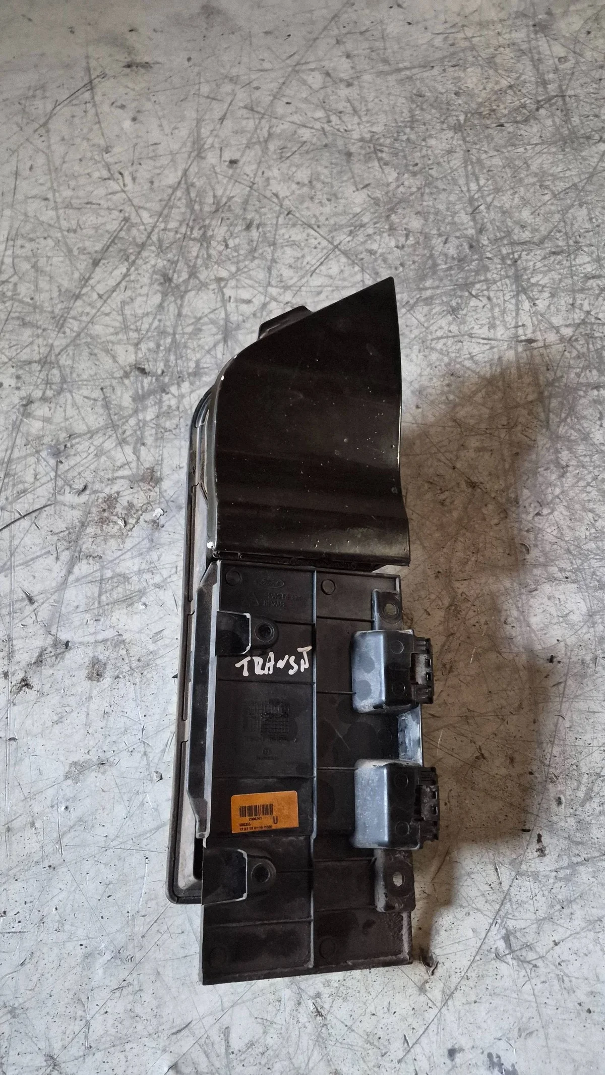 Brandstofklep Ford Transit MK8 304255