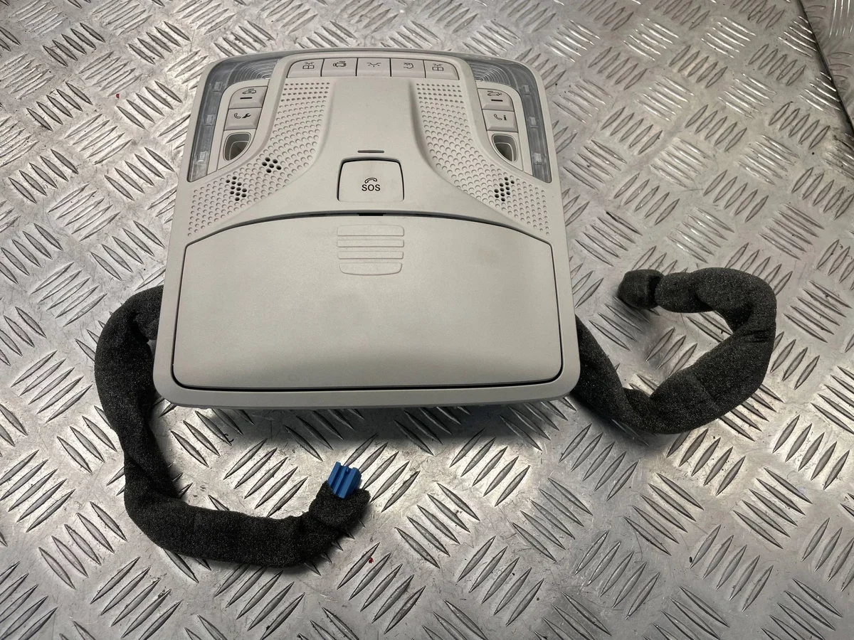 Innenleuchte Mercedes W447 A4479009011 image 3