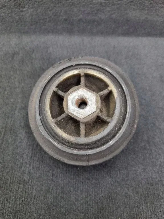 Audi A8 D2 Motorlager links 4D0199381AB