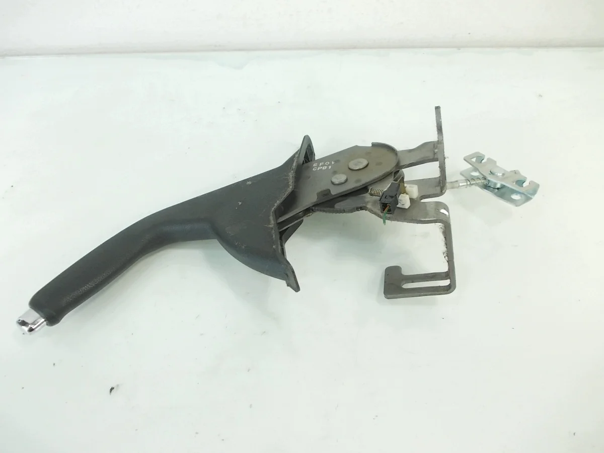 Palanca freno mano Hyundai i20 861UR image 2