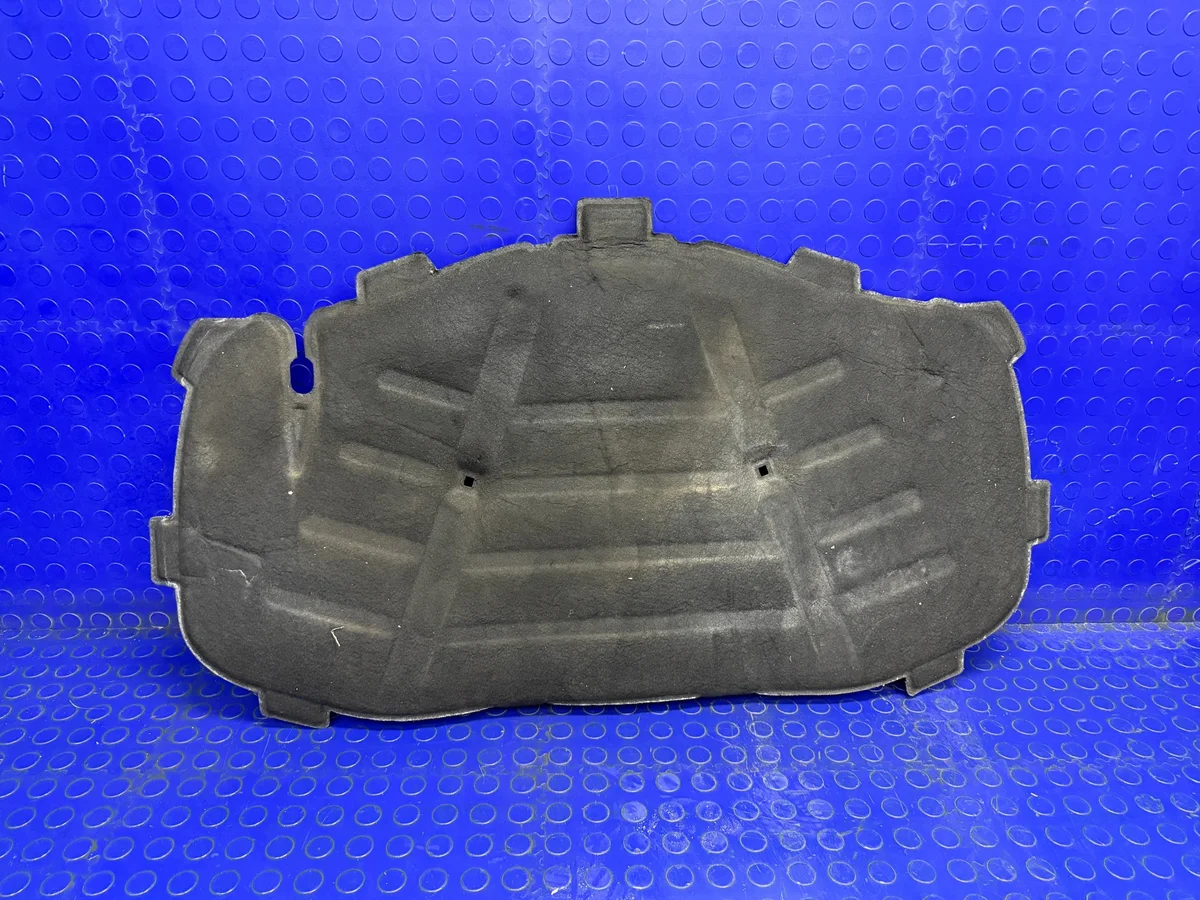 Audi A3 8V Hood Insulation 8V0863825
