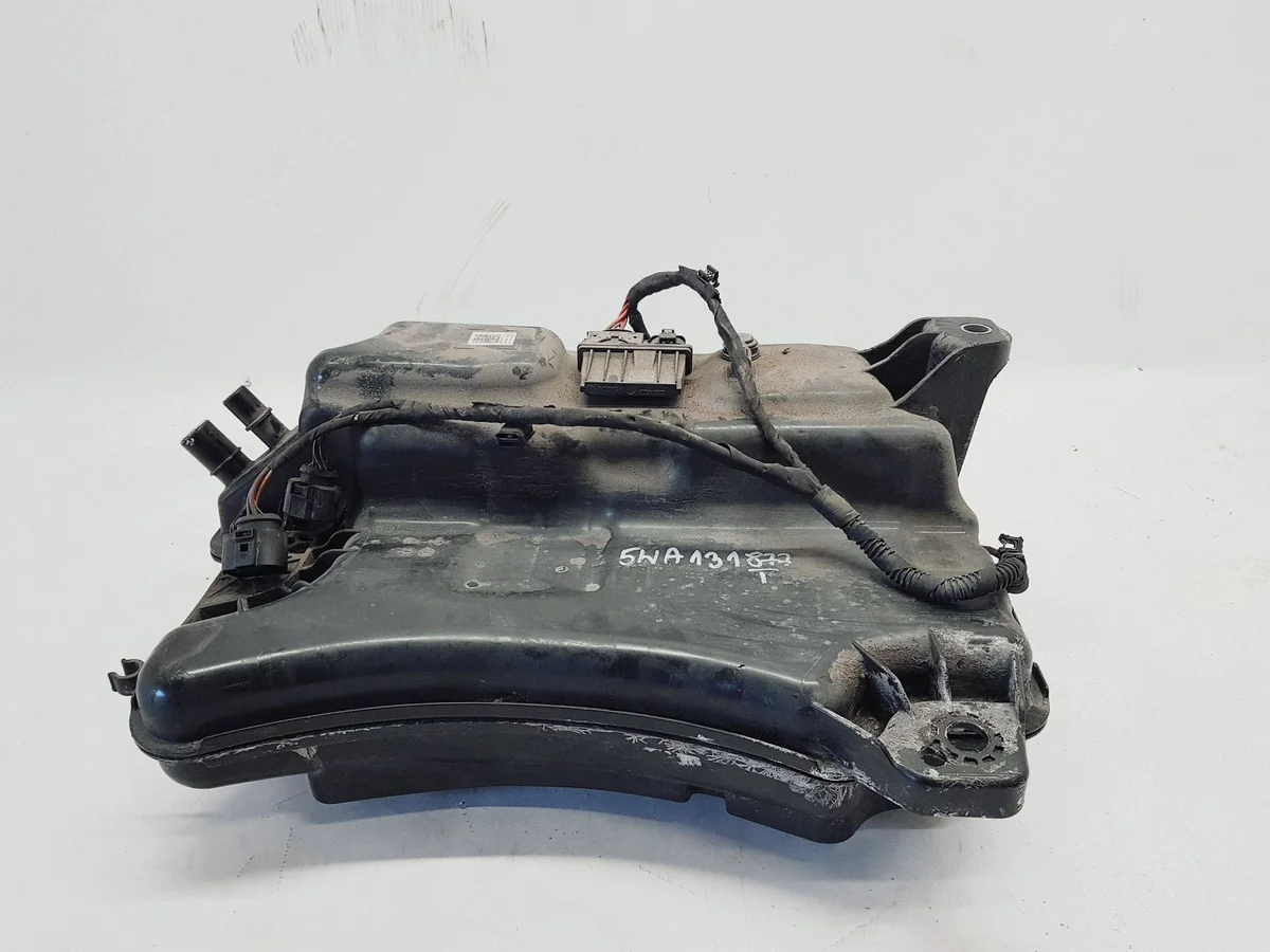 AdBlue-tank VW Golf VIII/Octavia IV/Leon IV 5WA131877T