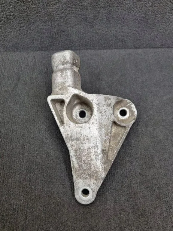 Supporto motore sinistro Audi A4 8E0199343N image 3