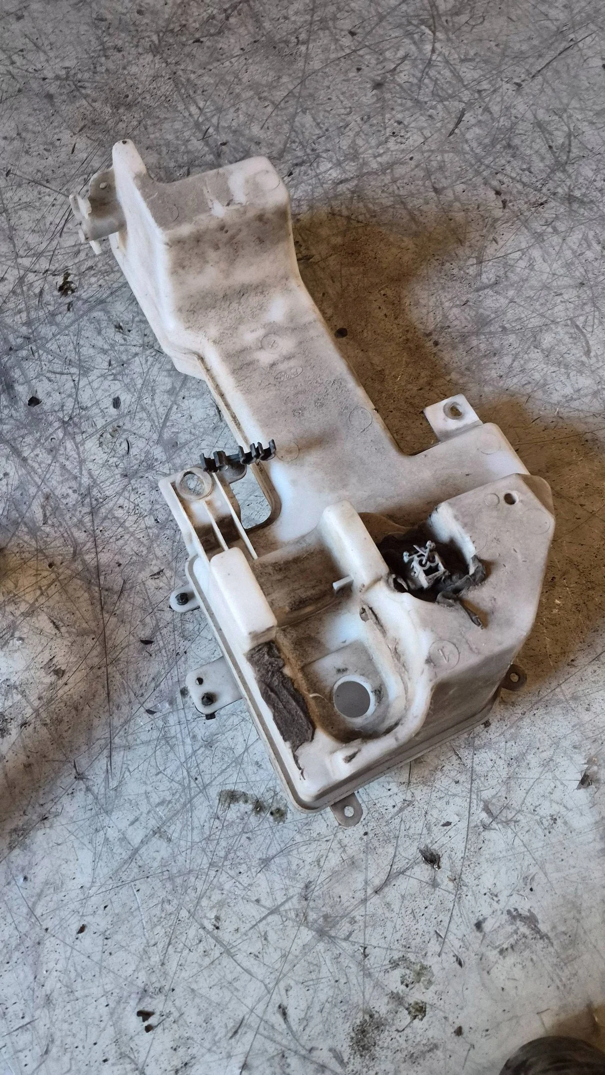 Réservoir lave-glace Ford Transit Custom MK8 BK21-13K185-A image 6