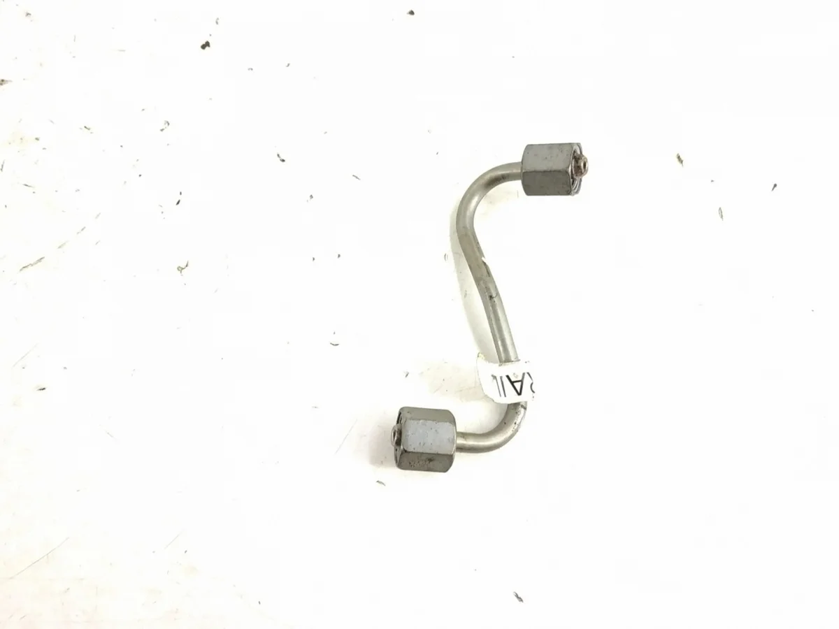 Bränsleledning Mercedes-Benz C W204 A6510702533