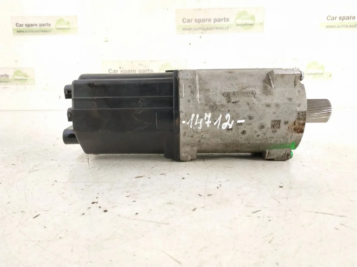 Pompe direction assistée Mercedes-Benz E AMG W213 748415B