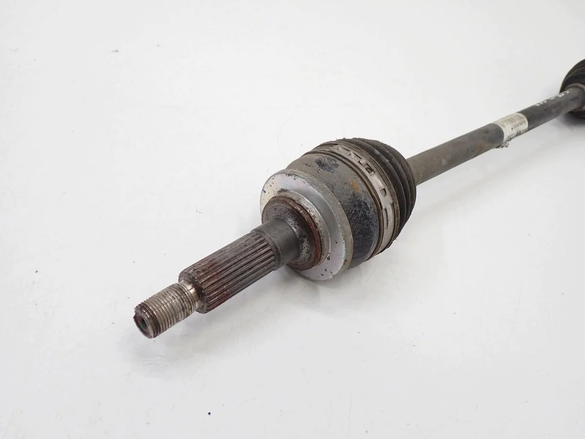 Suzuki S-Cross Semieixo Traseiro Esquerdo 44106-76S00