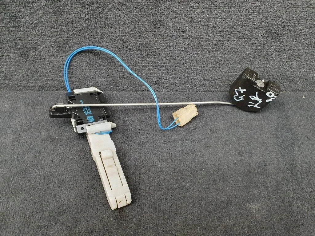 Fuel Level Sensor Audi Q7 A2C53110637