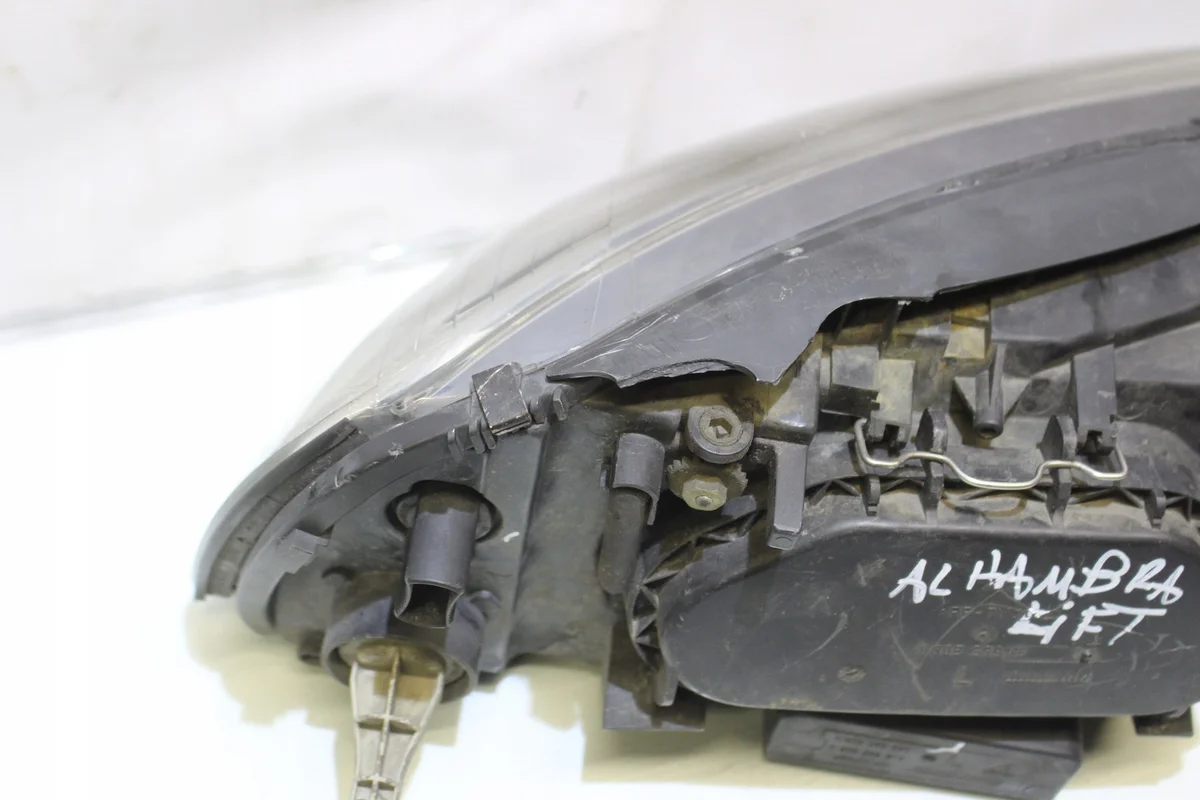 Phare avant gauche Seat Alhambra 7M7941015M image 3