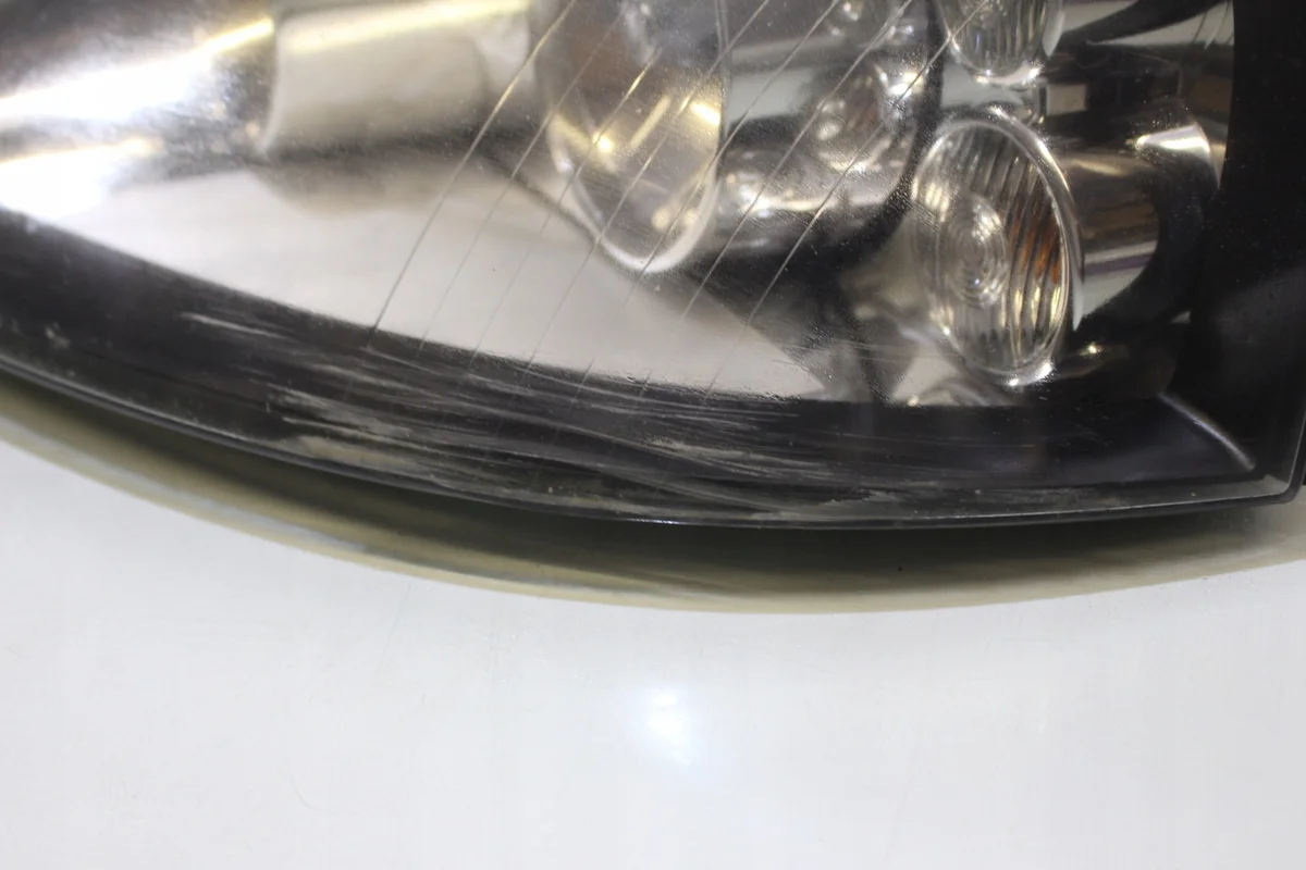 Phare avant gauche Seat Alhambra 7M7941015M image 8